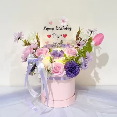 Bloom Box Akrilik Ucapan Ulang Tahun Kendal